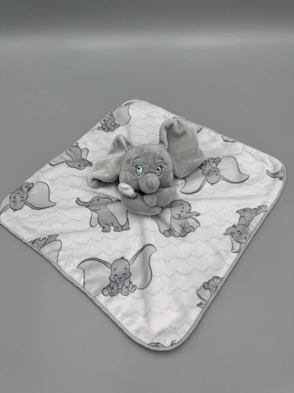 Disney Baby Dumbo Elephant Lovey Plush Security Blanket Gray White No Tag